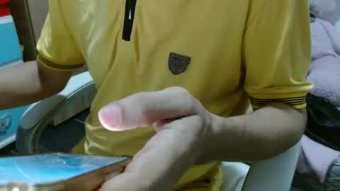 Andres online show from April 6, 10:38 am