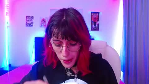 goth_minerva online show from January 6, 1:37 pm