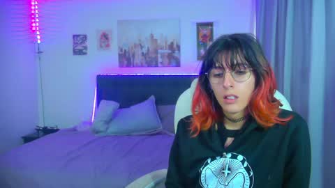goth_minerva online show from May 6, 2:00 pm