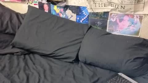 Amy online show from October 19, 7:03 pm