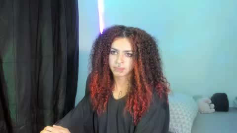 Snapshot of goth_ru chatting on January 25, 9:57 pm Russ online show from January 25, 9:57 pm