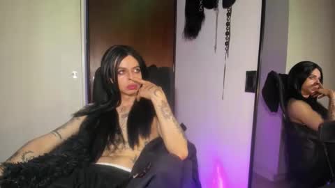 Snapshot of goth_ru chatting on March 17, 1:21 am Russ online show from March 17, 1:21 am