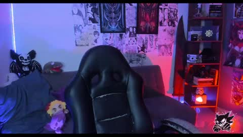 Engel   Please help me to reach 50 thumbs up online show from April 1, 2:45 am