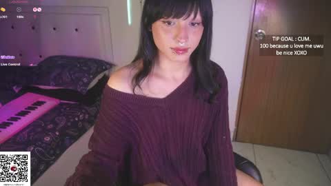 Snapshot of gothbabe2001 chatting on May 9, 9:47 am Cami online show from May 9, 9:47 am