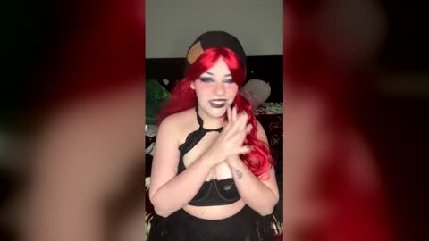 gothmommydom98622 online show from March 2, 2:58 am