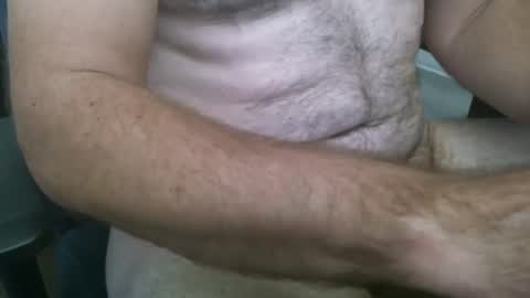 Snapshot of gotocanada chatting on September 12, 1:22 pm gotocanada online show from September 12, 1:22 pm