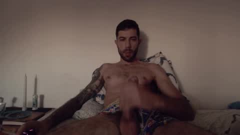 gottalovelatinas online show from September 24, 6:00 pm