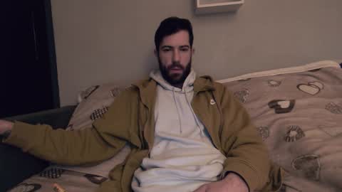 gottalovelatinas online show from January 16, 9:02 am