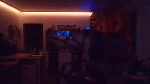 Snapshot of gpoint88 chatting on February 14, 12:18 am gpoint88 online show from February 14, 12:18 am