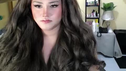 Snapshot of grace_atebets chatting on February 7, 6:39 am Grace De Magiba online show from February 7, 6:39 am