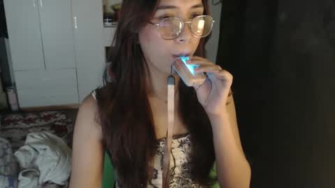 Snapshot of grace_for_youuu chatting on January 30, 6:13 am HoneyGrace online show from January 30, 6:13 am