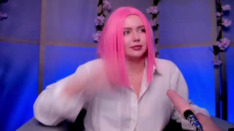 Snapshot of graceholly chatting on January 12, 6:17 am Hi call me Leia make me scream from 111155222333666999 online show from January 12, 6:17 am