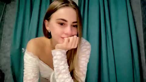 gracetorrezz online show from November 13, 4:28 pm