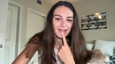 Gracie Smith online show from May 17, 10:06 pm