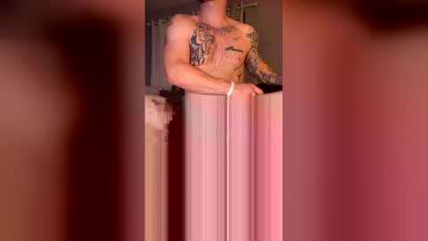 Snapshot of grambag1995 chatting on February 23, 5:49 am grambag1995 online show from February 23, 5:49 am