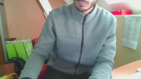 Snapshot of grandbi chatting on January 21, 1:22 pm grandbi online show from January 21, 1:22 pm