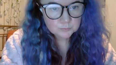Snapshot of grateful42day chatting on June 8, 1:50 am grateful42day online show from June 8, 1:50 am
