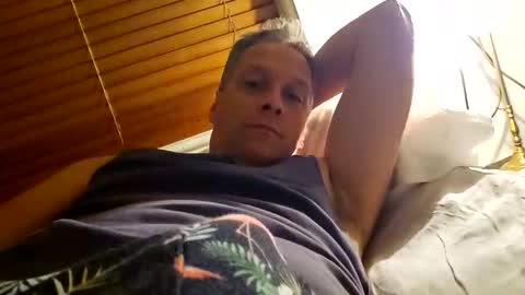 Snapshot of grattitude chatting on October 9, 1:31 pm grattitude online show from October 9, 1:31 pm