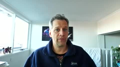 Snapshot of grattitude chatting on October 27, 10:14 pm grattitude online show from October 27, 10:14 pm