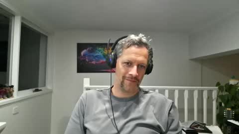 grattitude online show from November 16, 9:48 am