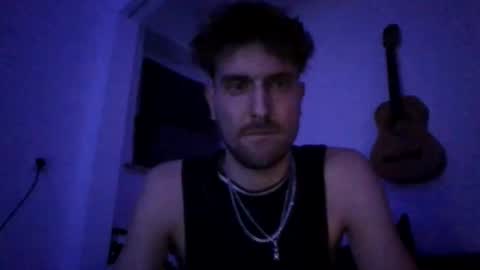 Snapshot of greatgoetze chatting on December 18, 2:50 am greatgoetze online show from December 18, 2:50 am