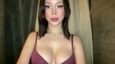 Marie Pelie online show from December 16, 10:42 am