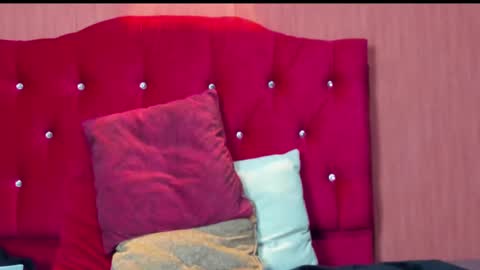 Snapshot of greciaruiz chatting on December 8, 8:20 am GreciaRuiz online show from December 8, 8:20 am
