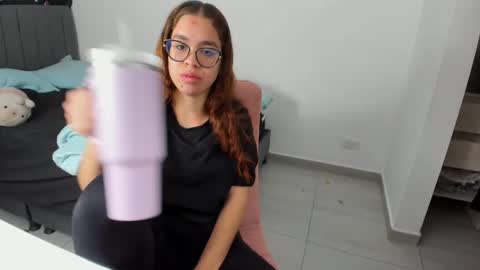 Snapshot of greciaruiz chatting on September 30, 10:04 pm GreciaRuiz online show from September 30, 10:04 pm