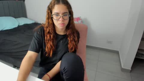Snapshot of greciaruiz chatting on October 5, 10:18 pm GreciaRuiz online show from October 5, 10:18 pm