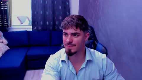 greekgod199 online show from June 18, 3:07 am