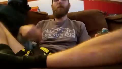 Snapshot of greenbastard78 chatting on November 8, 9:13 pm greenbastard78 online show from November 8, 9:13 pm