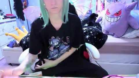 GreenEyedLovexo online show from November 14, 2:49 pm