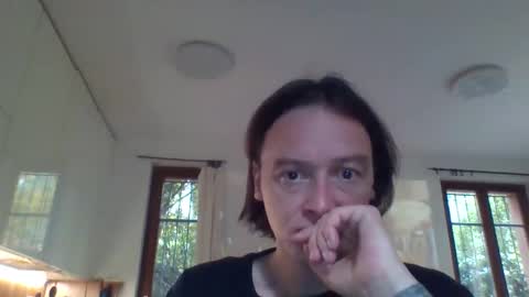 Snapshot of greenmoon88888 chatting on October 30, 10:06 am Greenmoon online show from October 30, 10:06 am