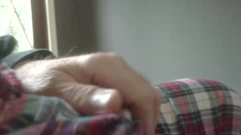 Snapshot of greg_______________ chatting on April 1, 1:52 pm greg_______________ online show from April 1, 1:52 pm