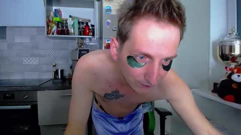 greg_photog online show from October 1, 2:06 am