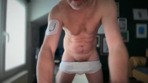 Snapshot of greggy92 chatting on January 9, 8:50 am greggy92 online show from January 9, 8:50 am