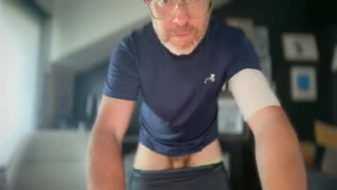 Snapshot of greggy92 chatting on June 23, 9:40 am greggy92 online show from June 23, 9:40 am