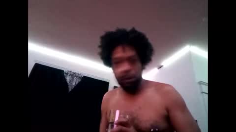 Snapshot of gregnice313 chatting on December 3, 5:20 am NICE and sometimes Savvy online show from December 3, 5:20 am