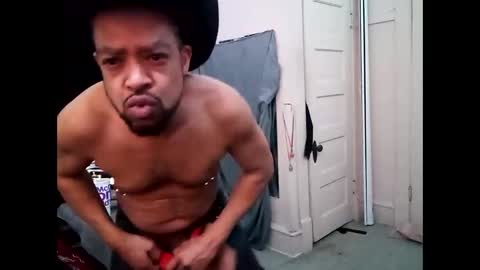 Snapshot of gregnice313 chatting on January 25, 5:07 am NICE and sometimes Savvy online show from January 25, 5:07 am