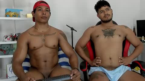Snapshot of gregoriiandmax chatting on July 15, 2:22 pm Gregori online show from July 15, 2:22 pm