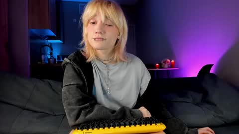 Greg-independent model online show from January 31, 6:57 pm