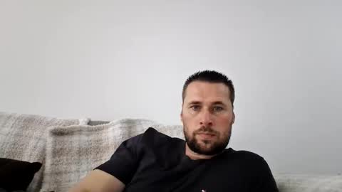 Snapshot of grenade20 chatting on October 29, 6:53 pm Grenade online show from October 29, 6:53 pm