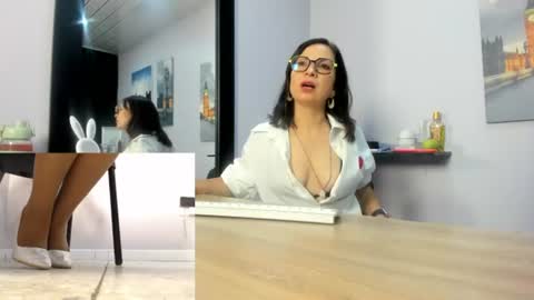 Snapshot of greta_borbon chatting on July 7, 11:36 am Greta online show from July 7, 11:36 am