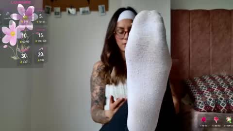 Snapshot of greta_miss chatting on February 7, 6:00 pm Emmy online show from February 7, 6:00 pm