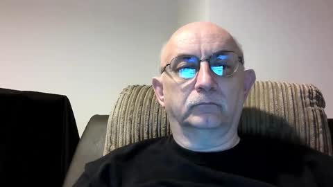 Snapshot of grey_dom chatting on December 7, 4:36 pm Master  Sir online show from December 7, 4:36 pm