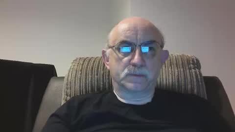 Snapshot of grey_dom chatting on October 14, 10:38 am Master  Sir online show from October 14, 10:38 am