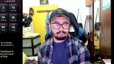 Snapshot of greybondage93 chatting on January 14, 4:29 pm Grey Hardy Slave online show from January 14, 4:29 pm