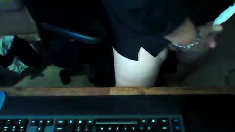 Snapshot of greyghost04 chatting on January 20, 7:25 pm greyghost04 online show from January 20, 7:25 pm