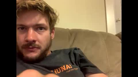 Snapshot of greyvan96 chatting on September 10, 8:25 am Perfectlyaveragesavage online show from September 10, 8:25 am