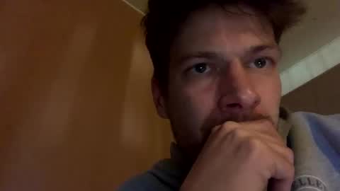 Perfectlyaveragesavage online show from April 8, 10:10 pm